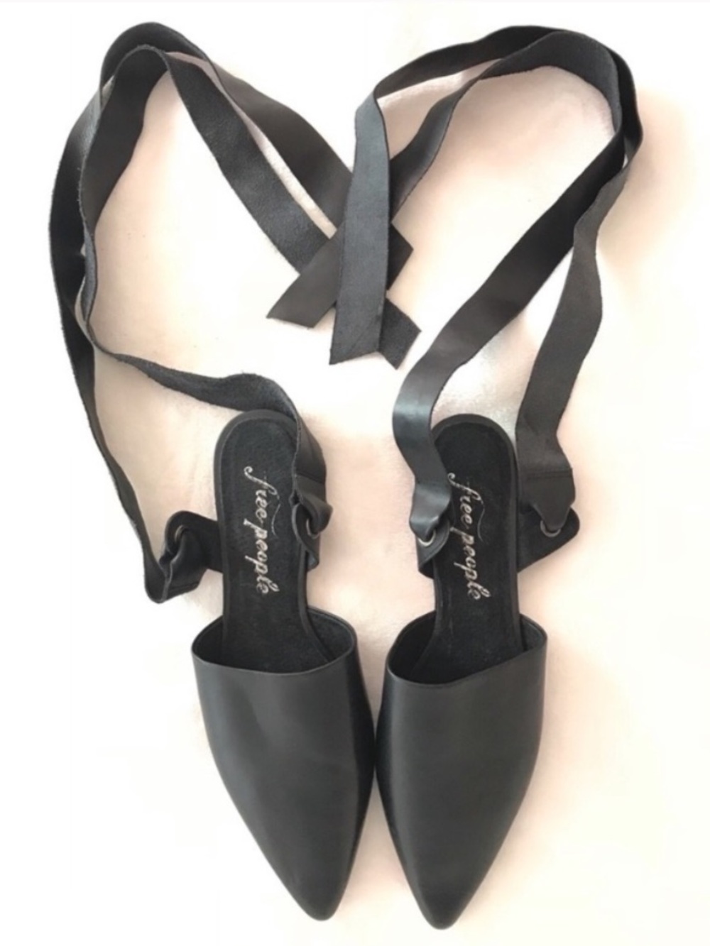 Free People Mules Black Leather Ankle Wrap Ballet Point Toe Sz 37 6.5 Like New